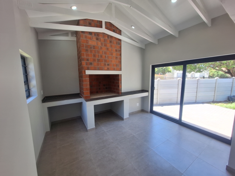3 Bedroom Property for Sale in Aston Bay Eastern Cape